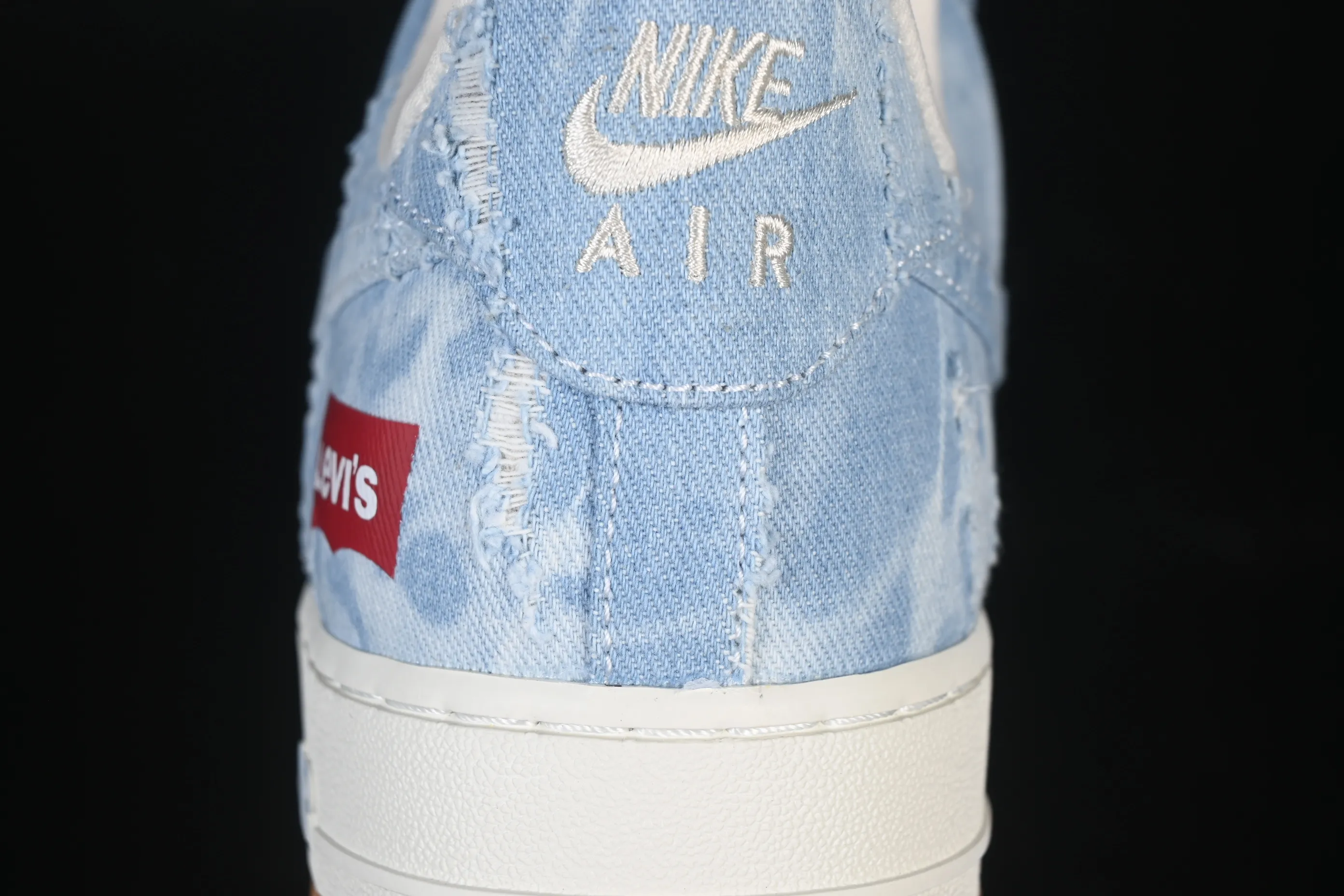 All Categories Nk Air Force 1 Air Force Series Nk Air Force 1 Low Air Force Low Nike Air Force 1'07 Low Levi's White Light Blue Air Force One Low Casual Shoes YF9511-814